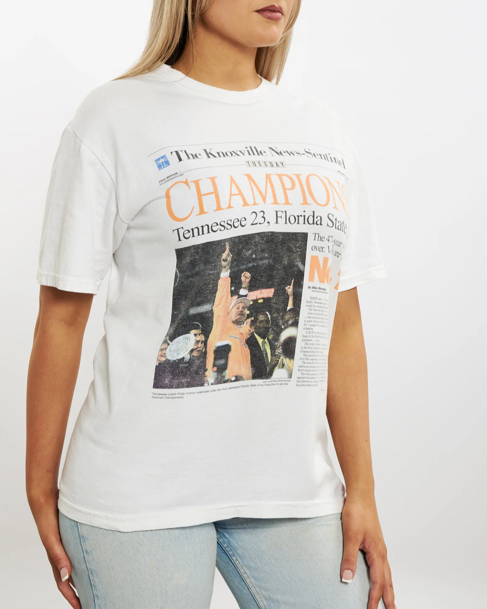 Vintage 90s Pro Sport 'Front Page' Tee <br>XS - Image 2