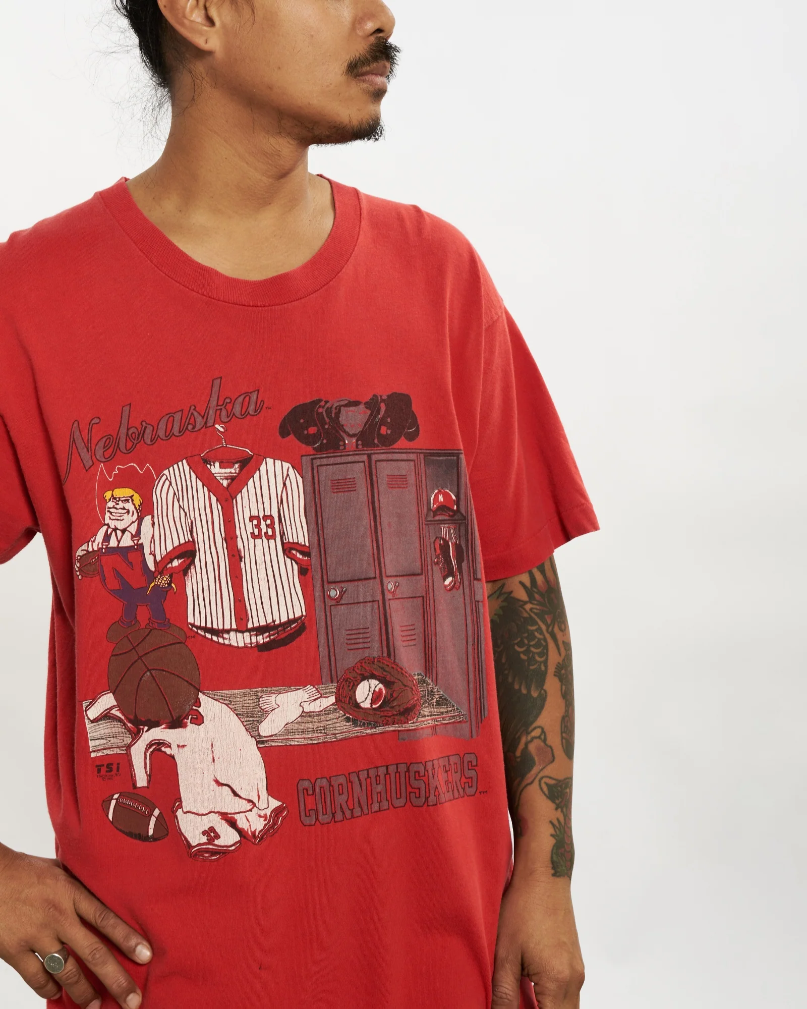 Vintage 1992 NCAA University of Nebraska Huskers Tee <br>L - Image 2
