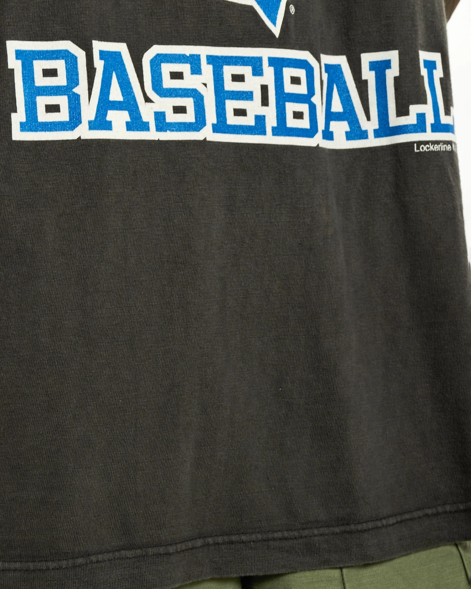 Vintage 90s MLB Toronto Blue Jays Tee <br>L - Image 4